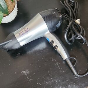 Rusk Hyper Ionic Hair Dryer